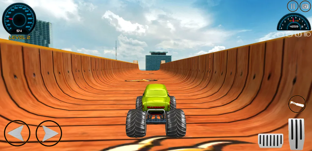 Скачать взломанную Monster Truck Car Game 3d (Монстр Трак Стант)  [МОД Много денег] — полная версия apk на Андроид screen 5