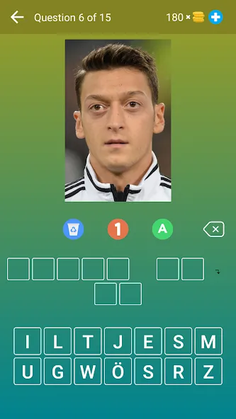 Взломанная Guess the Soccer Player: Quiz  [МОД Много денег] — последняя версия apk на Андроид screen 1